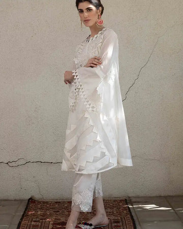 Aqsa Kurta