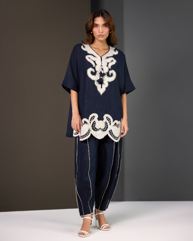 Daisy Delight Navy Blue