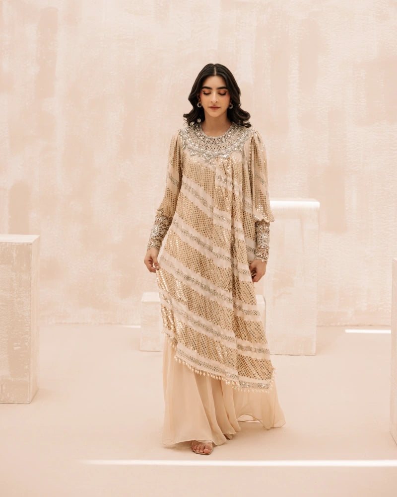 Noor-I-Ivory