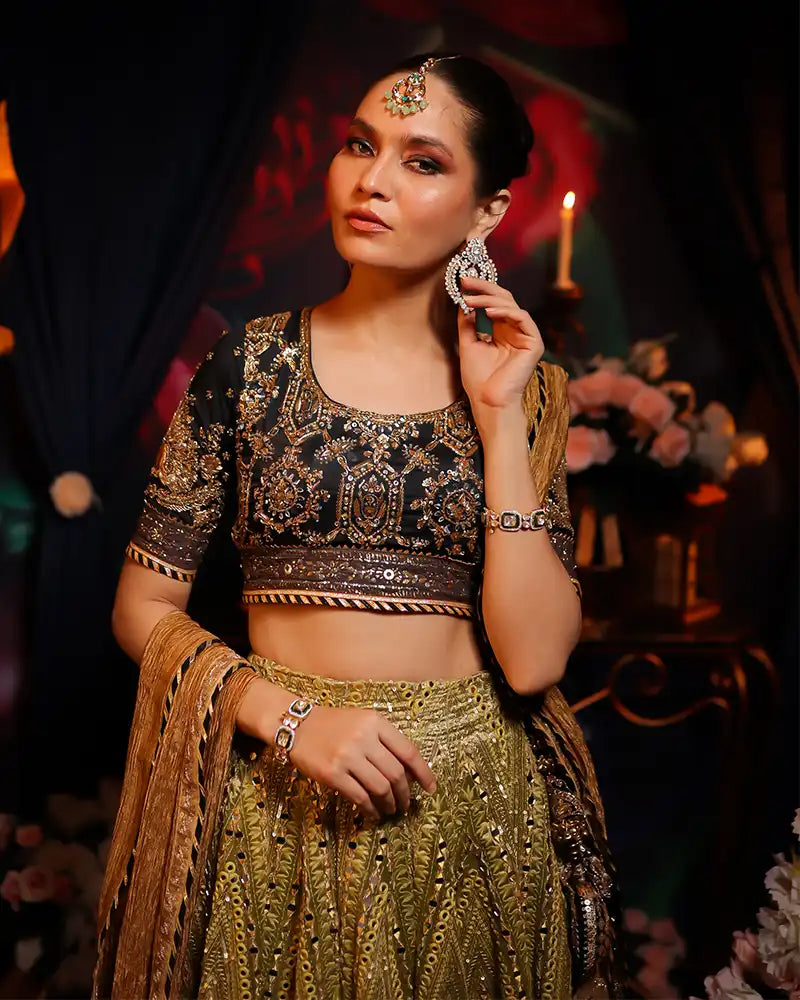 Anaakshi