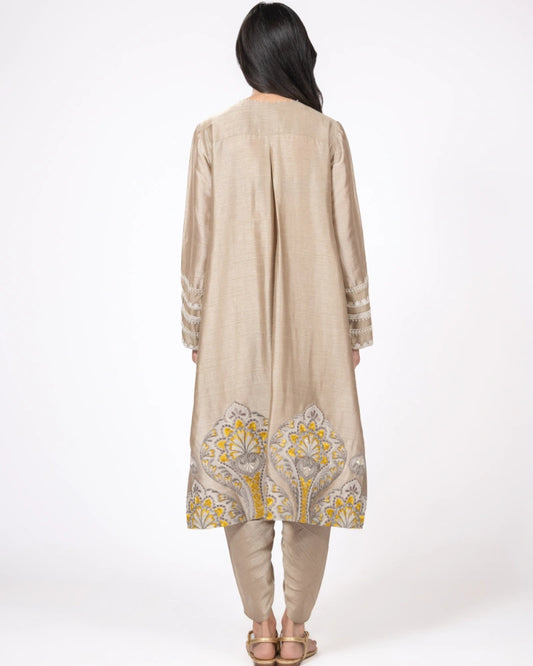Hi-Low Taupe
