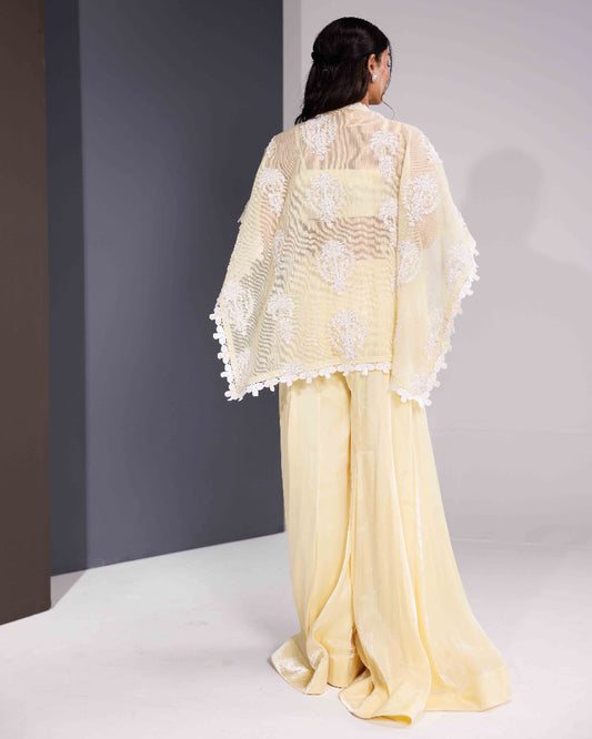 Dilara Cape